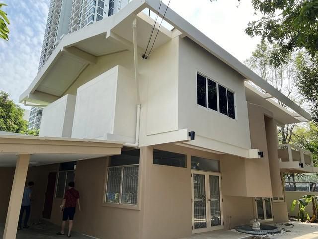 PT12 ขายบ้านเดี่ยว 2 ชั้น ซอยพหลโยธิน 33 บ้านรีโนเวทใหม่ พร้อมเข้าอยู่ ใกล้เมเจอร์รัชโยธิน ใกล้รถไฟฟ้าสถานีรัชโยธิน ทำเล