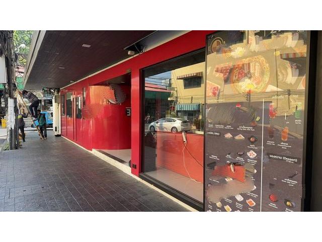 PPL13 ให้เช่า พื้นที่ชั้น 1 ขนาด 200 ตรม. ใกล้โลตัสพระราม 4 เหมาะทำร้านอาหาร คลินิก สำนักงาน ถ. พระรามที่ ๔ แขวงคลองตัน