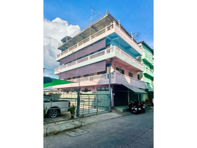 ขายถูก หอพัก รีโนเวทใหม่ โอกาสทองของนักลงทุนมาอีกแล้วครับ
