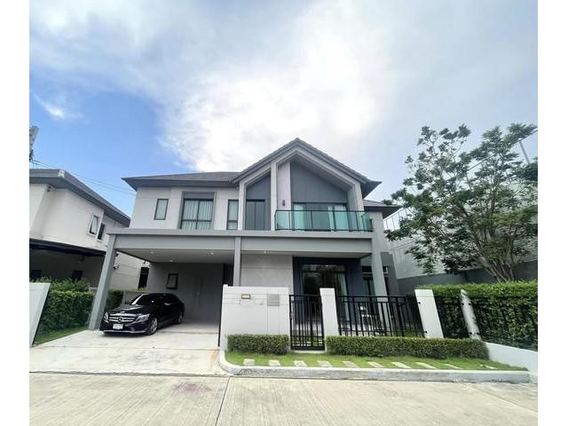 ขายบ้านสวยพร้อมเข้าอยู่ บางกอก บูเลอวาร์ด พระราม 5  บ้านสวยใหม่ แปลงมุม ใกล้วงเวียนพระราม 5   ราคาพิเศษ