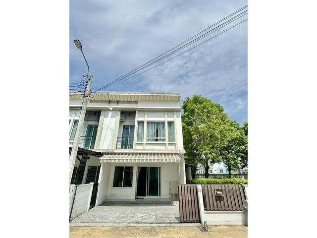 PT12 ขายทาวน์โฮม โครงการ Pleno พลีโน่ วงแหวน-รามอินทรา ติดถนนใหญ่ ใกล้ทางด่วน ติด สนง. เขตคลองสามวา ถนนเมน ติดสวน 2 ชั้น