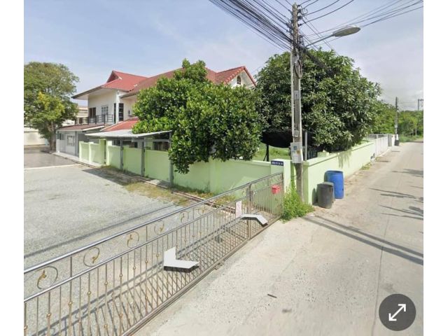 ขายบ้านพร้อมบ่อกุ้งเก่าบางพระ 461ตรว. เหมา 22ล้าน ต.บางพระ อ.ศรีราชา จ.ชลบุรี ที่ดินแปลงสี่เหลี่ยมสวยในพื้นที่มีบ้าน