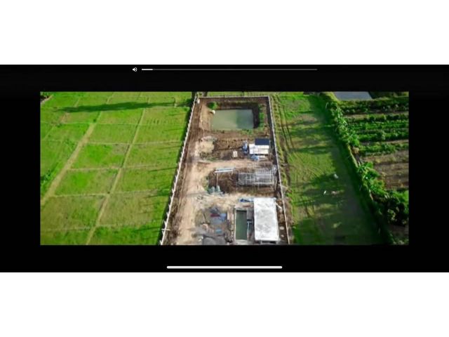 ขายที่ดิน 3 ไร่ 1 งาน พร้อมบ้าน 2 หลัง และ สระว่ายน้ำใกล้น้ำพุร้อนสันกำแพง