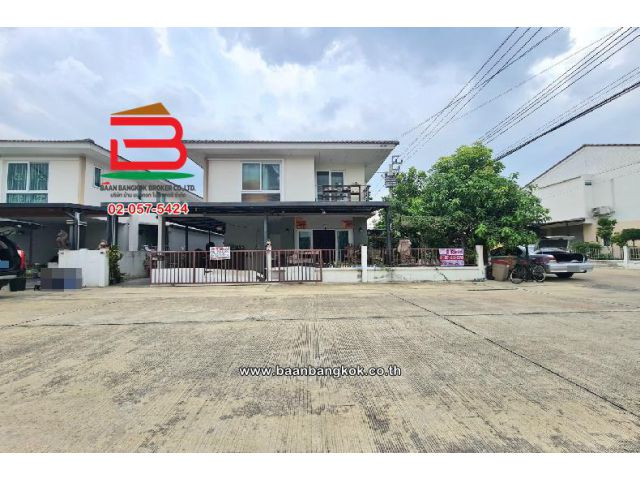 บ้านเดี่ยว หมู่บ้าน ประภาทรัพย์ รามอินทรา-หทัยราษฎร์ เนื้อที่ 50.5 ตรว ซอยหทัยราษฎร์ 39 ถนนหทัยราษฎร์ แขวงสามวาตะวันตก เขตคลองสามวา กรุงเทพมหานคร