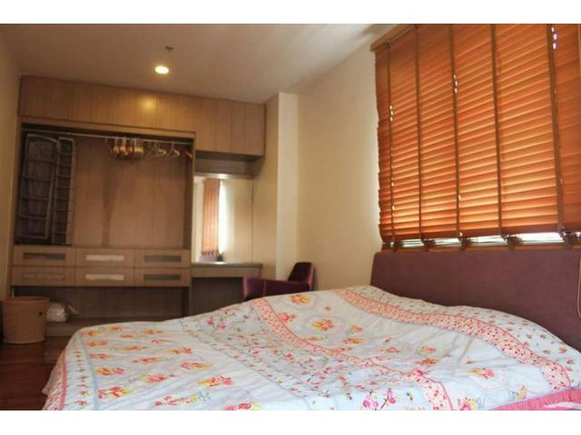 ให้เช่า คอนโด Hive Taksin  72 ตรม. 2 beds 2 baths 1 living 1 balcony 1 parking space