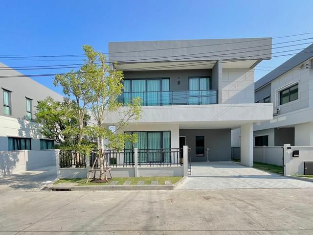 P217 ให้เช่า บ้านเดี่ยว 2 ชั้น เซนโทร บางนา Centro Bangna