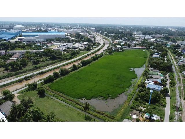 ที่ดิน22ไร่70ตร.วา ตรงข้าม SCG บ้านโป่ง ติดถนนคลองชลประทานกว้างประมาณ240เมตร5