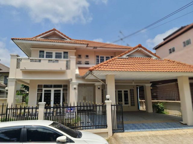 ขายบ้านเดี่ยว รีโนเวทใหม่ทั้งหลัง หมู่บ้านเพอร์เฟคเพลส รามคำแหง 164 เนื้อที่ 72 ตร.ว.