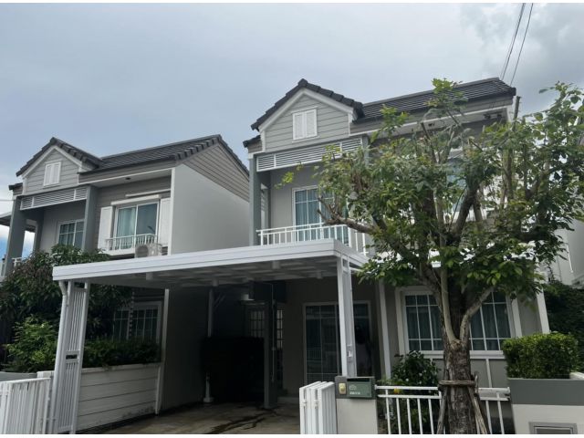 U1296 ให้เช่าทาวน์โฮม 2 ชั้น สไตล์บ้านเดี่ยวแบบยุโรป  หมู่บ้านเดอะวินเลจ3 บางนาตราด บางพลี สมุทรปราการ ใกล้เมกะบางนา ทำเ