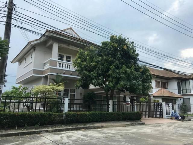 ให้เช่า บ้านเดี่ยว 2 ชั้น โครงการหมู่บ้านลลิล สุขาภิบาล5 ซอย 63 ถ.สุขาภิบาล 5 แขวงออเงิน เขตสายไหม 3 ห้องนอน  เฟอร์นิเจอ
