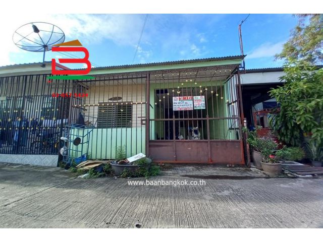 ทาวน์เฮาส์ หมู่บ้าน พฤกษา 2 รังสิต-คลองแปด เนื้อที่ 18 ตรว. ถนนรังสิต-นครนายก 305 อ.ธัญบุรี จ.ปทุมธานี