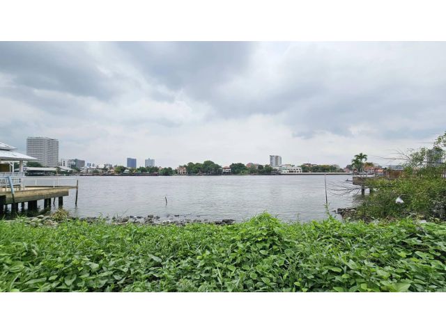 "ที่ดินริมแม่น้ำเจ้าพระยา" อำเภอเมืองนนทบุรี