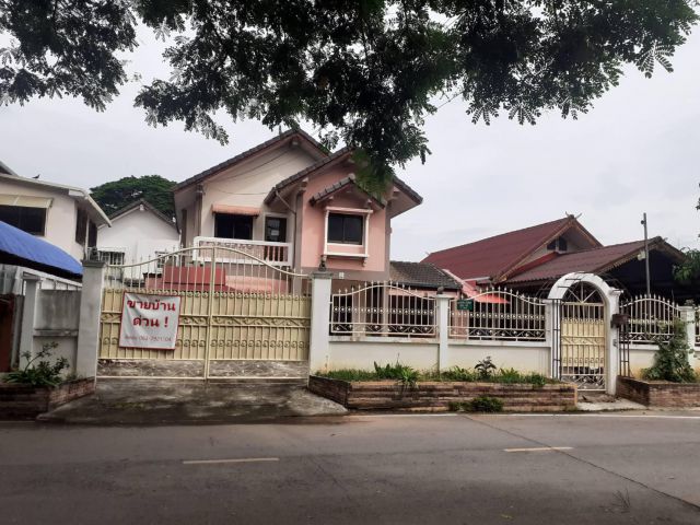 ขายบ้านหมู่บ้านสราญธานี