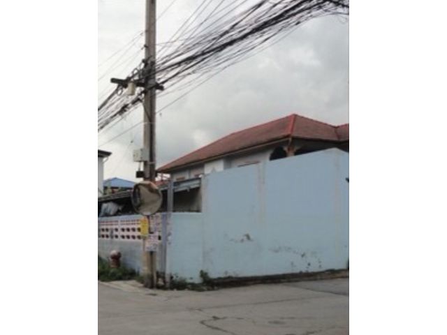 บ้านเดี่ยว65วา้หลังมุมสี่แยก ต้นซอยสรงประภาดอนเมือง ใกล้รถไฟฟ้าสีแดง