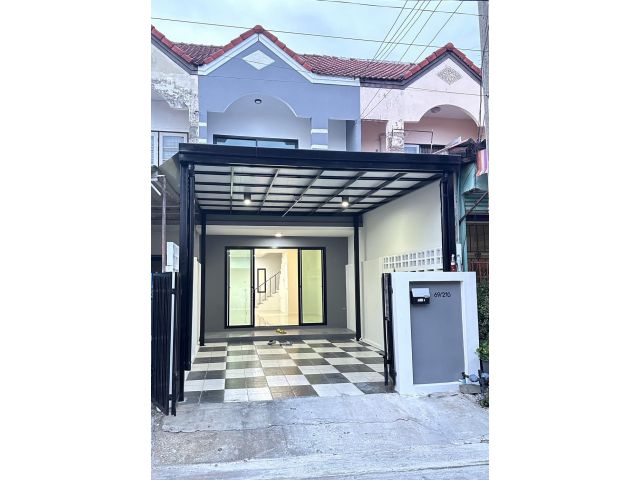 ทาวน์เฮ้าส์รีโนเวทใหม่ ติดถนนสายไหม หทัยราษฎร์