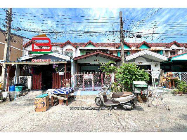 ทาวน์เฮาส์ หมู่บ้าน นครทอง แพรกษา เนื้อที่ 17 ตรว ซอยแพรกษา 11 (มังกรขันดี) อำเภอเมืองสมุทรปราการ จังหวัดสมุทรปราการ