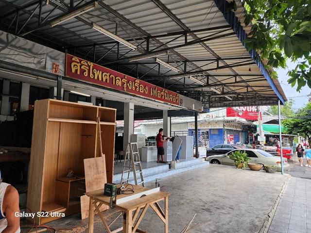 ขายอาคาร​พาณิชย์ ​4 ชั้น​ 3 คูหา ขนาดพื้นที่ 57ตร.ว. ​ติดถนนนวมิน​ทร์ 40 ​อยู่ปากซอย ใกล้เดอะมอลล์​บางกะปิ จ.กรุงเทพฯ