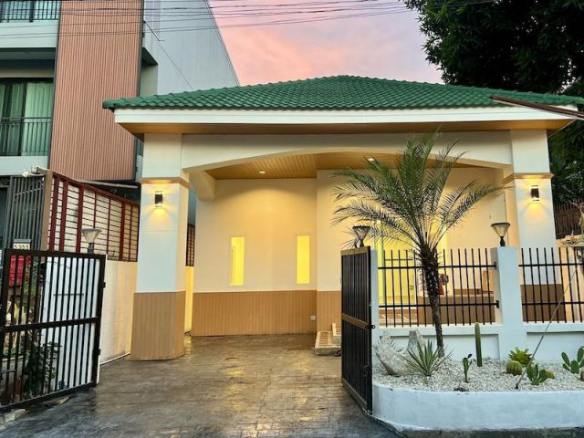 บ้านเดี่ยว 50 ตร.วา เมืองทองธานี แจ้งวัฒนะ ใจกลางเมืองทองธานี ทำเลดีมาก โซนแจ้งวัฒนะ ดอนเมือง ปากเกร็ด นนทบุรี