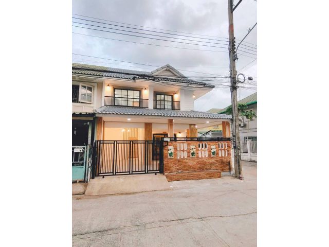 หมู่บ้านพฤกษา12