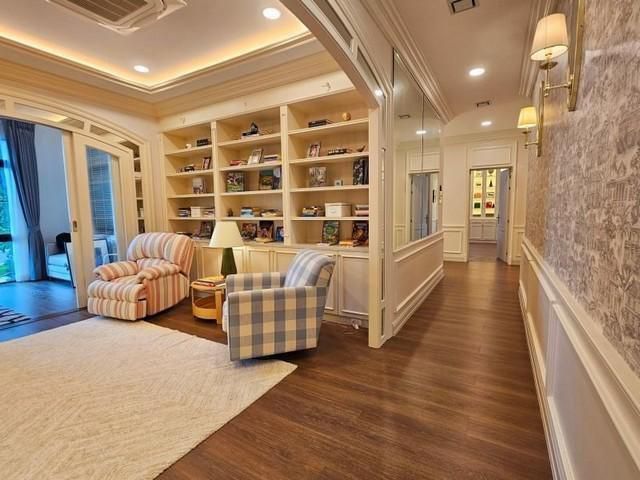 Sale Rent ขาย เช่า บ้านเดี่ยวหรู หลังมุม หมู่บ้านนันทวันพระราม9 กรุงเทพกรีฑาตัดใหม่