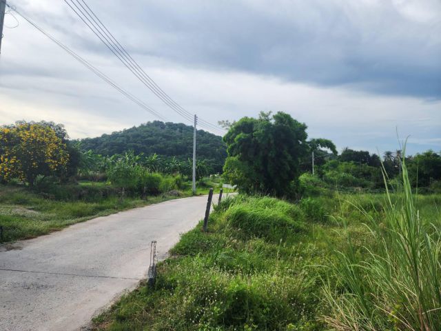 L362 ขายที่ดินวิวภูเขาบรรยากาศดี 3 ไร่ เมืองชลบุรี