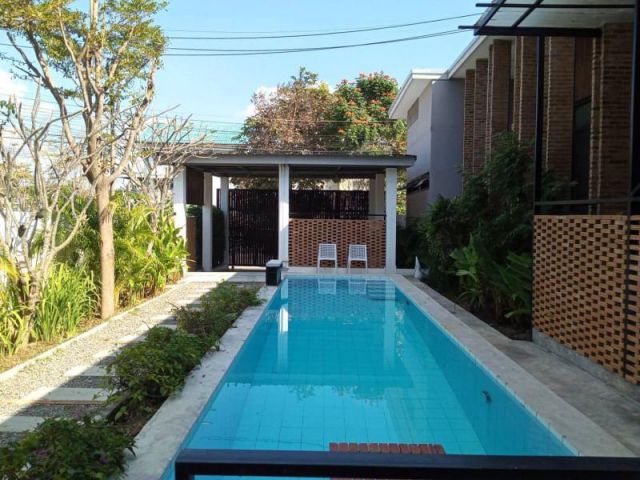 บ้านเช่าเชียงใหม่พร้อมสระ ใกล้แยกพืชสวนโลก เนื้อที่ 100 ตร.ว (3นอน 4น้ำ)ให้เช่า 60,000 บาท