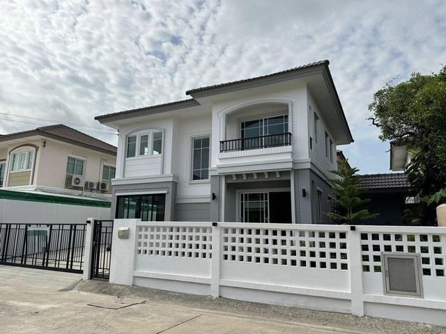 PT12 ขายบ้านเดี่ยว 2 ชั้น โครงการ ภัสสร เพรสทีจ บางนา-สุวรรณภูมิ Passorn Prestige Bangna-Suvarnabhumi ถนนกิ่งแก้ว ต.ราชา