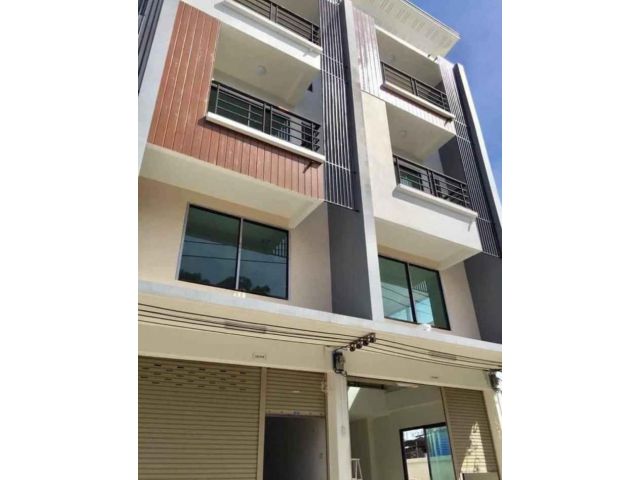 ให้เช่า อาคารพาณิชย์ M408 อาคารพาณิชย์ ใกล้โลตัส ศรีนครินทร์ ซอยศรีเพชร 75 ตรม 18 ตรว