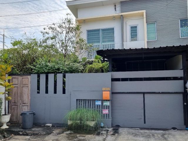 ขาย/เช่า ทาวน์เฮ้าส์ ซอยเฉลิมพระเกียรติ ร.9 ซ. 87 ขนาด 37 ตรว. (N.1103)