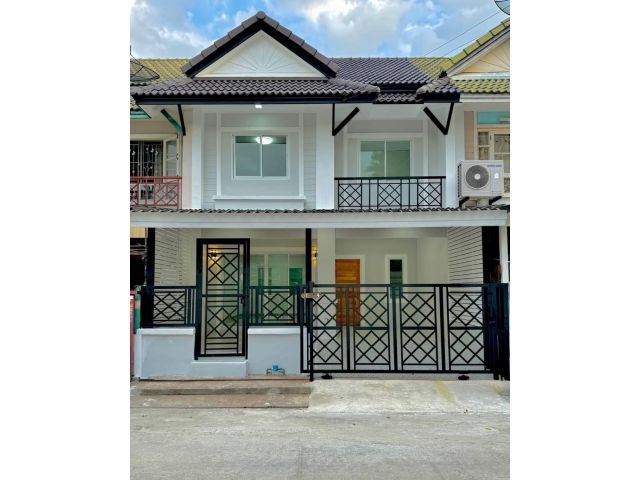 หมู่บ้านพฤกษา18/1