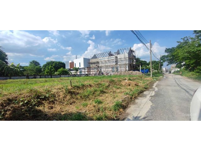 ขายด่วนที่ดินพัฒนาการ 69 ที่สวยหน้ากว้าง  50,000/ตรว. ถมแล้ว (N.1120)