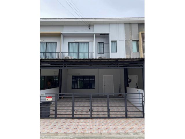 ให้เช่า ทาวน์โฮม 3 ห้องนอน 2 ที่จอดรถ เลี้ยงสัตว์ได้ The Connect Onnut-Wongwann 118.78 ตรม 21.40 ตรว ใกล้ Mega Bangna (IKEA)
