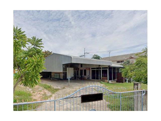 ขายบ้านพร้อมโกดัง 110 ตร.วา. ซ.เขาตาโล ใกล้ทางรถไฟ เมืองพัทยา