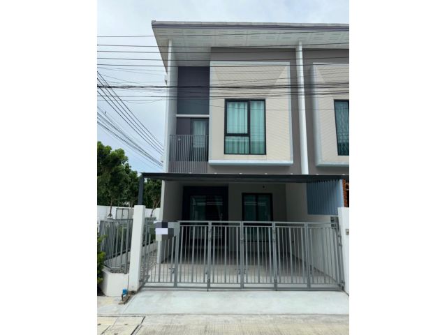 ขาย ทาวน์โฮม M425 ไทม์โฮม 62 เฉลิมพระเกียรติ ร.9 ซอย 62 98 ตรม 23.6 ตรว