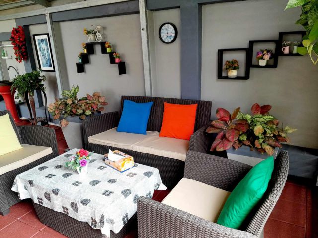 ขายบ้าน2หลัง บนที่ดิน 1ไร่ พร้อมเฟอร์และเครื่องใช้ไฟฟ้า