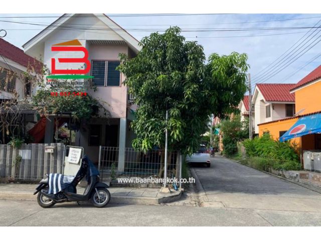 บ้านเดี่ยว หมู่บ้าน เอื้ออาทรประชาสำราญ เนื้อที่ 19.5 ตรว. ถนนประชาสำราญ เขตหนองจอก