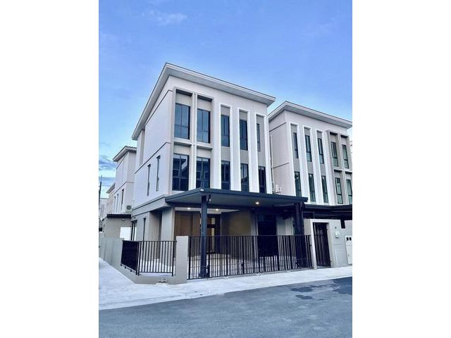 PF04 ให้เช่าบ้านแฝด 3 ชั้น โครงการ พาทิโอ รัชโยธิน PATIO Ratchayothin หลังมุม ใกล้BTS เสนานิคม ถนนพหลโยธิน 32 เสนานิคม 1
