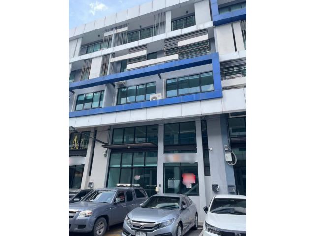 ให้เช่า ทาวน์โฮม จอดรถได้ 4 คัน เนอวานา @เวิร์ค ลาดพร้าว-เกษตรนวมินทร์ 452 ตรม 34 ตรว ติดถนนเกษตรนวมินทร์