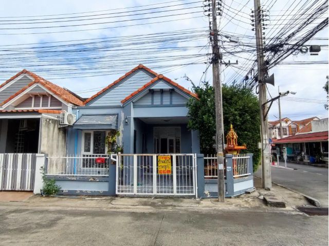 ขายบ้านชั้นเดียว หมู่บ้านวรารักษ์ หลังมุม รังสิตคลองสาม คลองหลวง-ปทุมธานี