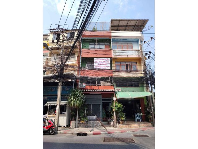 ถูกกว่านี้ไม่มีอีกแล้ว!! อาคารพาณิชย์ 4 ชั้น ทำเลทองย่านรัชดา ห้วงขวาง พิกัดตรงข้ามปากซอยประชาราษฎร์บำเพ็ญ 20