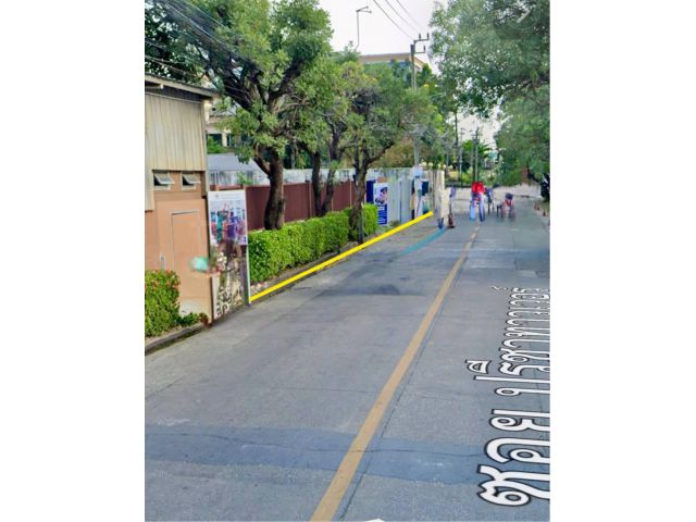 R624-059ขายที่ดินแปลง #พัฒนาการ44  ติด##โรงเรียนนานาชาติกรุงเทพคริสเตียนที่ดินเปล่าถมแล้ว… เนื้อที่1ไร่ 34ตารางวา. หน้ากว้าง 40 เมตร. ลึก 43.7