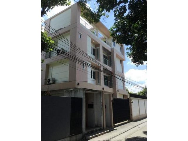 ให้เช่า บ้านเดี่ยว 4 ห้องนอน ในซอยสุขุมวิท 49 ใกล้ รพ.สมติเวช สุขุมวิท