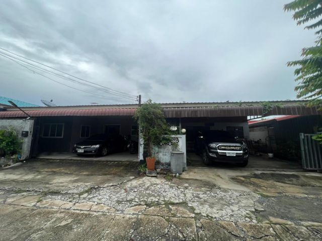 ขายบ้านชั้นเดียว หมู่บ้านเคหะธานี 4 ถนนราษฎร์พัฒนา 5
