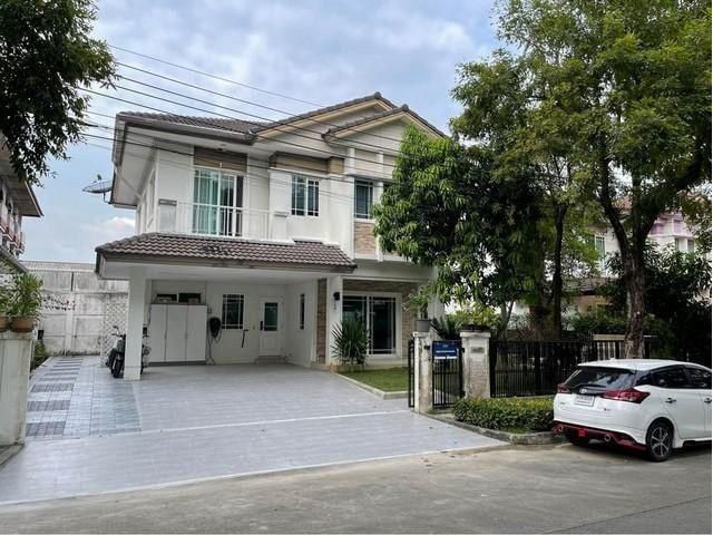 ด่วน ให้เช่า บ้านเดี่ยว 2 ชั้น หมู่บ้าน มัณฑนา พระราม9-ศรีนครินทร์ Manthana Rama 9 – Srinakarin ใกล้ MRT ศรีกรีฑา