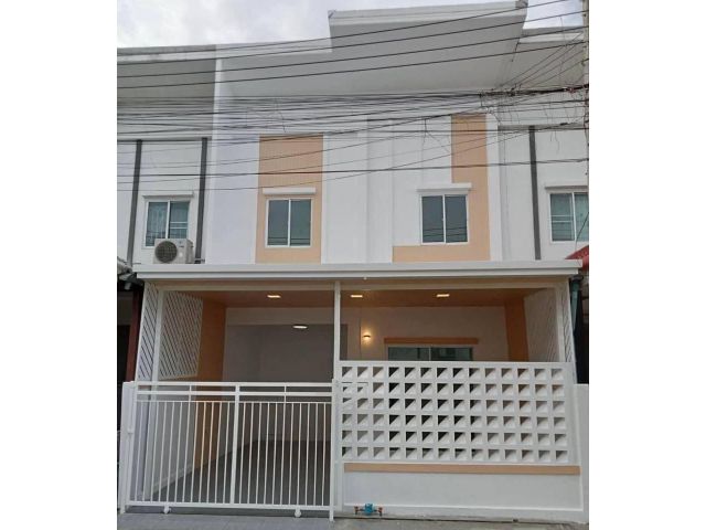หมู่บ้านไลโอนอฟ