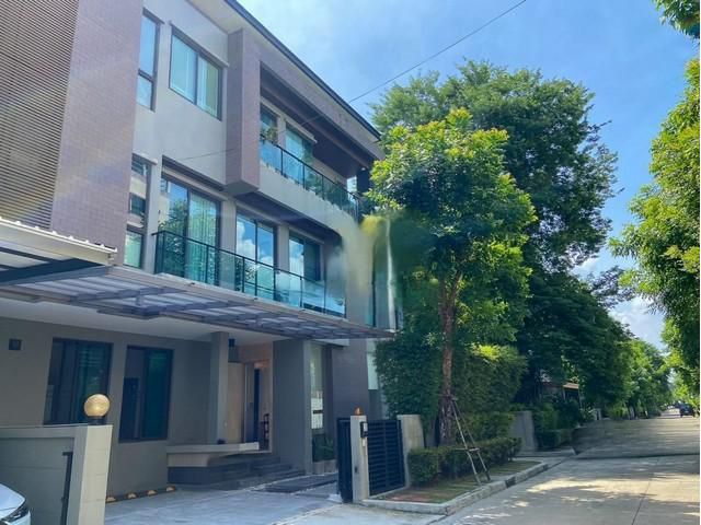 ให้เช่า บ้านเดี่ยวหรู 3 ชั้น โซล เอกมัย – ลาดพร้าว Soul Ekkamai-Ladprao ซอยลาดพร้าว 112  ซอยรามคำแหง 53 ใกล้ Town in Tow