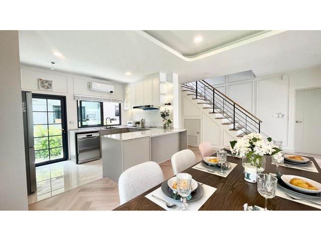 ให้เช่า บ้านเดี่ยว 2ชั้น 4นอน ใกล้เมกะบางนา Centro Bangna เซนโทร บางนา Detached house near Mega Bangna for rent in Centr