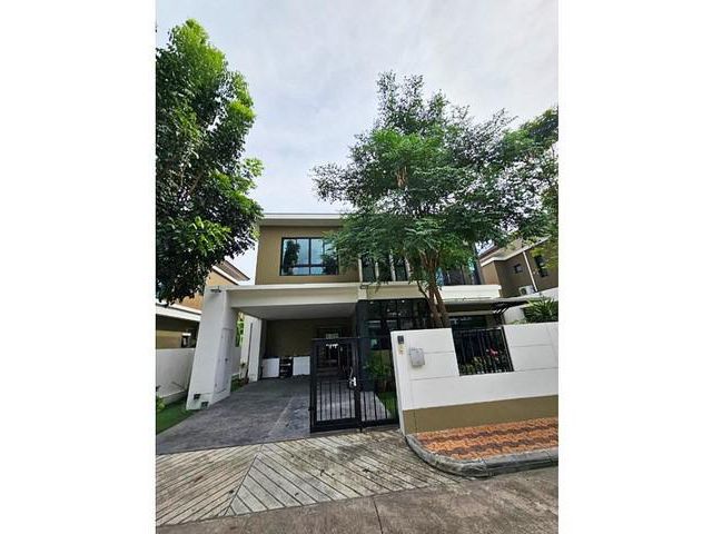 ให้เช่าบ้านเดี่ยว 2ชั้น โครงการวิลล่า อะคาเดีย เฟส2 ถนนศรีนครินทร์ สมุทรปราการ ให้เช่า รหัสC6264