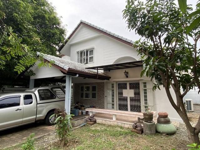 ให้เช่าบ้านเดี่ยว 2 ชั้นรีโนเวทใหม่ หมู่บ้านสัมมากร ซอยรามคำแหง 110 ราม112