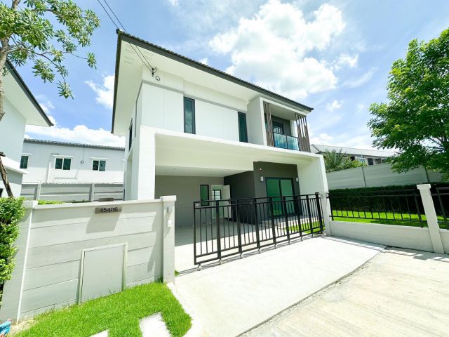 ลดพิเศษ 1.5 ล้าน !! เจ้าของขายด่วน บ้านเดี่ยว พีเว่ รามอินทรา - วงแหวน 1.5 MB Discount!! detached house for sale by owner - PYVE Ramintra